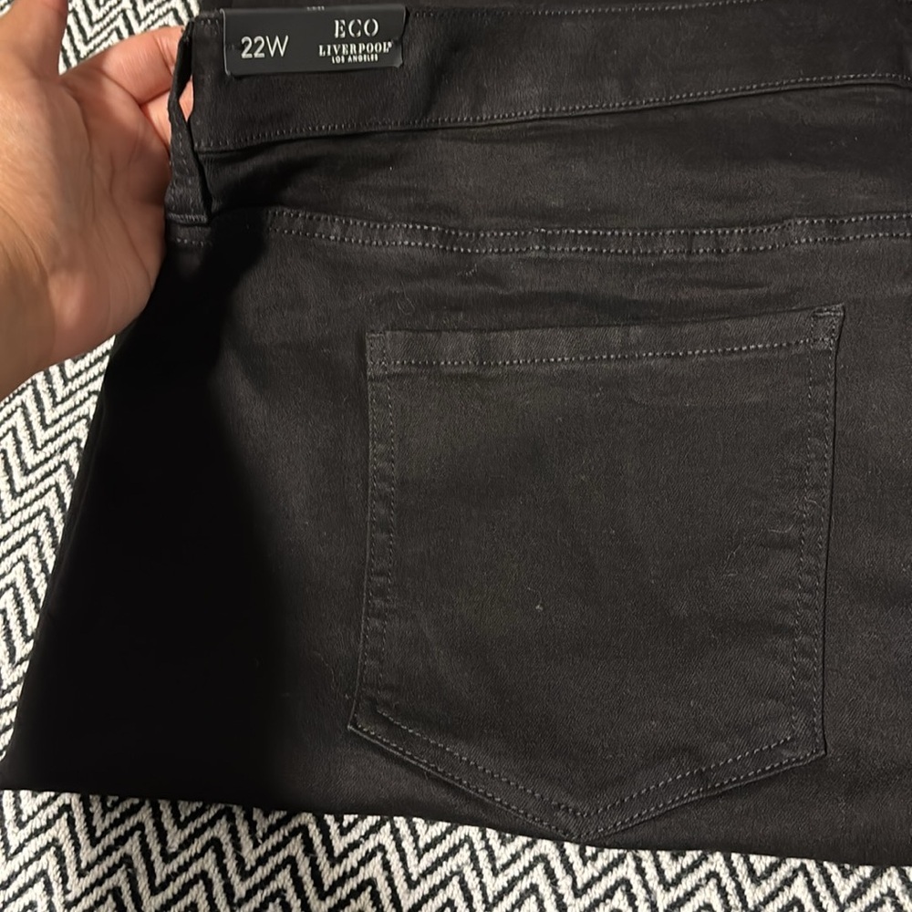 Liverpool ECO Kennedy Straight Leg Jeans In Black | Sz 22W - Picture 8 of 9